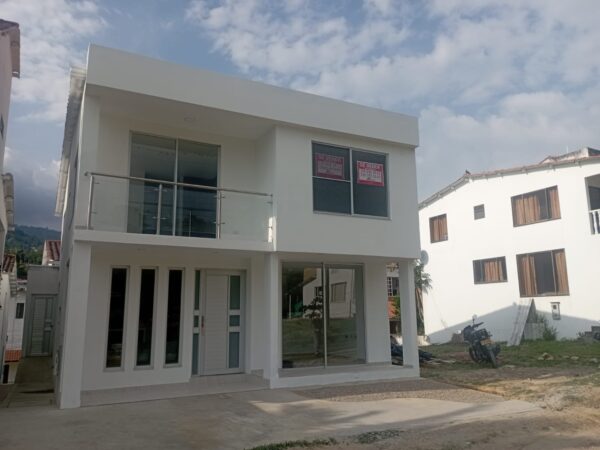Constructora e Inmobiliaria - CONSTRUHOGAR